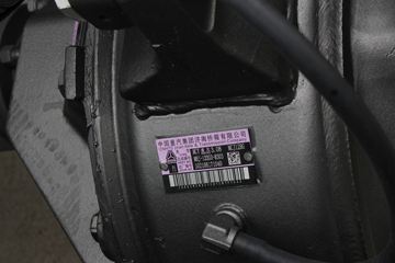 �й����� HOWO TX�ؿ� 430���� 6X4 ǣ����(ZZ4257V324GE1)ͼƬ