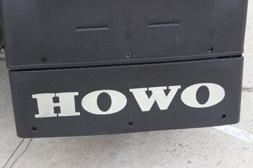 �й����� HOWO TX�ؿ� 430���� 6X4 ǣ����(ZZ4257V324GE1)ͼƬ