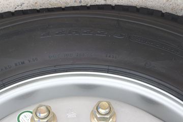 �й����� HOWO TX�ؿ� 430���� 6X4 ǣ����(ZZ4257V324GE1)ͼƬ