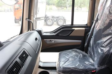 �й�����HOWO TX 350���� 8X4 6.2����ж��(����)(ZZ3317V306GF1)ͼƬ