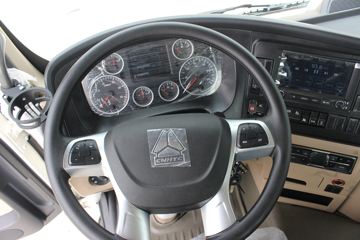 �й�����HOWO TX 350���� 8X4 6.2����ж��(����)(ZZ3317V306GF1)ͼƬ