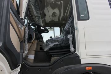 �й�����HOWO TX 350���� 8X4 6.2����ж��(����)(ZZ3317V306GF1)ͼƬ