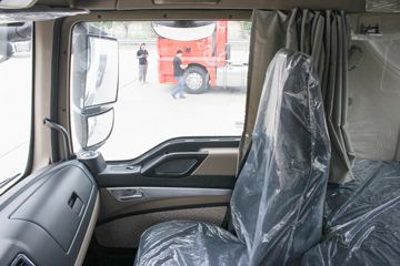 �й����� HOWO TX�ؿ� 460���� 6X4 AMT�Զ���ǣ����(����)(ZZ4257V324GF1)ͼƬ