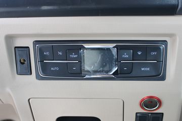 �й����� HOWO TX�ؿ� 460���� 6X4 AMT�Զ���ǣ����(����)(ZZ4257V324GF1)ͼƬ