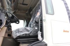 中国重汽 HOWO TX重卡 460马力 6X4 AMT自动挡牵引车(国六)(ZZ4257V324GF1)