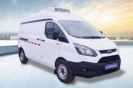 江铃底盘&nbsp;冷藏车外观图片