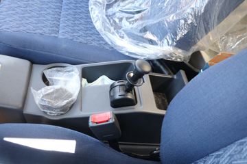 �ִ����ó� ʢͼ 150���� 4X2 4.17���Զ���������ʽ�Ῠ(����)(CHM5041XXYGDC33T)ͼƬ