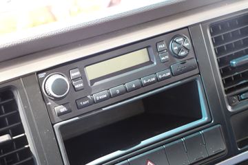 �ִ����ó� ʢͼ 150���� 4X2 4.17���Զ���������ʽ�Ῠ(����)(CHM5041XXYGDC33T)ͼƬ