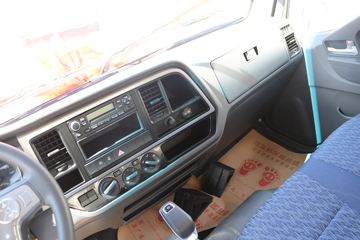 �ִ����ó� ʢͼ 150���� 4X2 4.17���Զ���������ʽ�Ῠ(����)(CHM5041XXYGDC33T)ͼƬ