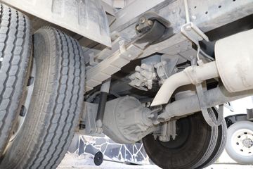 �ִ����ó� ʢͼ 150���� 4X2 4.17���Զ���������ʽ�Ῠ(����)(CHM5041XXYGDC33T)ͼƬ