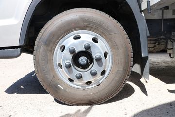 �ִ����ó� ʢͼ 150���� 4X2 4.17���Զ���������ʽ�Ῠ(����)(CHM5041XXYGDC33T)ͼƬ