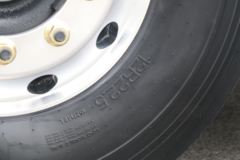 东风柳汽 乘龙H7重卡 陆航版 600马力 6X4牵引车(LZ4252H7DC1)