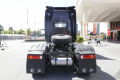 一汽解放 J6V重卡 6X4 AMT自动挡牵引车(国六)(高顶平地板)