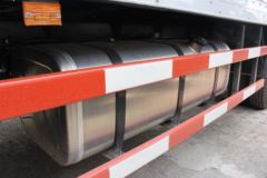 东风商用车 天锦KR 220马力 4X2 6.8米栏板载货车(速比4.33) 东风商用车 天锦KR 220马力 4X2 6.8米栏板载货车(速比4.33)