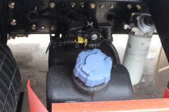 东风商用车 天锦KR 220马力 4X2 6.8米栏板载货车(速比4.33) 东风商用车 天锦KR 220马力 4X2 6.8米栏板载货车(速比4.33)