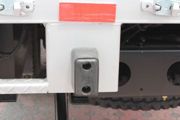 �������ó� ���KR 220���� 4X2 6.8�������ػ���(�ٱ�4.33)ͼƬ