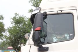 HOWO T7H 牵引车外观                                                图片