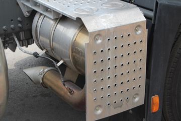 �й����� HOWO T7H�ؿ� 440���� 4X2 LNGǣ����(����)ͼƬ