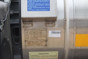 �й����� HOWO T7H�ؿ� 440���� 4X2 LNGǣ����(����)ͼƬ