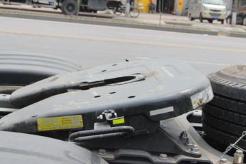 �й����� HOWO T7H�ؿ� 440���� 4X2 LNGǣ����(����)ͼƬ