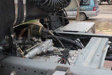 �й����� HOWO T7H�ؿ� 440���� 4X2 LNGǣ����(����)ͼƬ