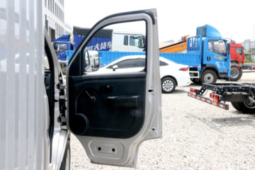 ������Խ �±�T1 1.24L ���� 91���� 2.68�׵�����ʽ΢��(SC5021XXYXLD6B1)ͼƬ