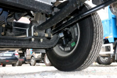 陕汽轻卡 德龙K3000 标配型 130马力 4.18米单排厢式轻卡(YTQ5040XXYKH331)