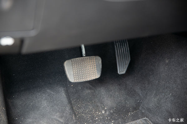 D-MAXƤ��Ȫ���л��ȴ����� �����ߴ�0.2��