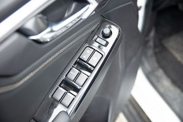 ʮ D-MAX 2021  1.9T  Զ ˫Ƥ() ͼƬ