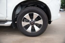 五十铃D-MAX&nbsp;皮卡底盘                                                图片