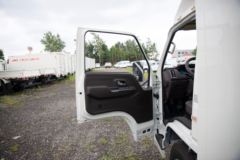 江铃 新款顺达窄体 116马力 4.15米单排厢式轻卡(国六)(JX5041XXYTG26)