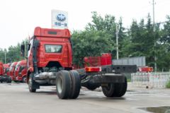 一汽解放 J6L中卡 精英版 绿通 260马力 4X2 6.75米栏板载货车(国六)(CA1180P62K1L4E6)