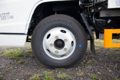 江铃 新款顺达窄体 116马力 4.15米单排厢式轻卡(国六)(JX5041XXYTG26)