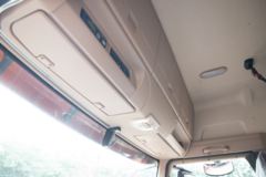 青岛解放 JH6重卡 智尊版2.0 460马力 8X4 8.6米仓栅式载货车(CA5310CCYP25K2L7T4E5A80)