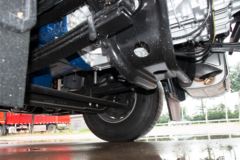 青岛解放 JH6重卡 智尊版2.0 460马力 8X4 8.6米仓栅式载货车(CA5310CCYP25K2L7T4E5A80)