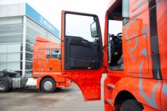中国重汽 汕德卡SITRAK G7重卡 540马力 6X4 AMT自动挡牵引车(国六)(ZZ4256V324HF1B)