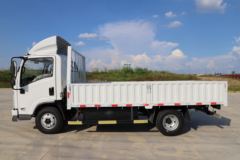 玉柴新能源 EC203 4.5T 4.125米单排纯电动栏板轻卡(YCE1040V9JBEV)