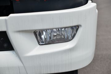 ���� ����V8 170���� 4X2 5.48���Ű���ʽ�ػ���(����)(HFC5118XXYP61K1D7S)ͼƬ