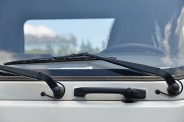 ���� ����V8 170���� 4X2 5.48���Ű���ʽ�ػ���(����)(HFC5118XXYP61K1D7S)ͼƬ