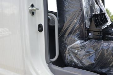 ���� ����V8 170���� 4X2 5.48���Ű���ʽ�ػ���(����)(HFC5118XXYP61K1D7S)ͼƬ