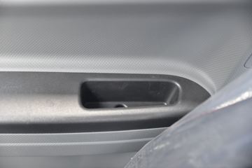 ���� ����V8 170���� 4X2 5.48���Ű���ʽ�ػ���(����)(HFC5118XXYP61K1D7S)ͼƬ