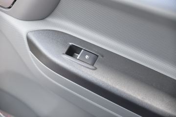 ���� ����V8 170���� 4X2 5.48���Ű���ʽ�ػ���(����)(HFC5118XXYP61K1D7S)ͼƬ