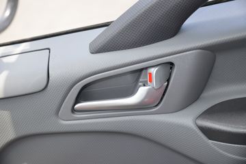 ���� ����V8 170���� 4X2 5.48���Ű���ʽ�ػ���(����)(HFC5118XXYP61K1D7S)ͼƬ