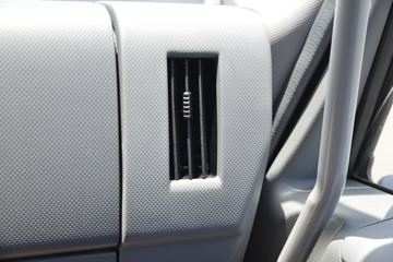 ���� ����V8 170���� 4X2 5.48���Ű���ʽ�ػ���(����)(HFC5118XXYP61K1D7S)ͼƬ