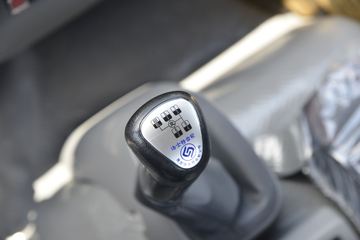 ���� ����V8 170���� 4X2 5.48���Ű���ʽ�ػ���(����)(HFC5118XXYP61K1D7S)ͼƬ