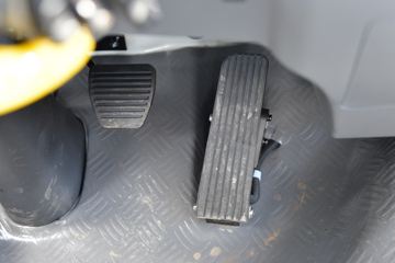 ���� ����V8 170���� 4X2 5.48���Ű���ʽ�ػ���(����)(HFC5118XXYP61K1D7S)ͼƬ