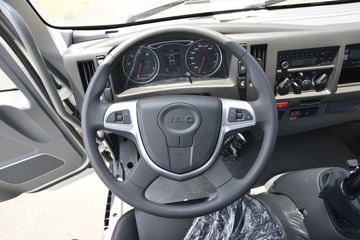 ���� ����V8 170���� 4X2 5.48���Ű���ʽ�ػ���(����)(HFC5118XXYP61K1D7S)ͼƬ