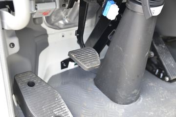 ���� ����V8 170���� 4X2 5.48���Ű���ʽ�ػ���(����)(HFC5118XXYP61K1D7S)ͼƬ