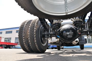 ���� ����V8 170���� 4X2 5.48���Ű���ʽ�ػ���(����)(HFC5118XXYP61K1D7S)ͼƬ