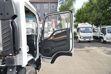 ���� ����A8 150���� 4.15�׵�����ʽ�ػ���(����)ͼƬ